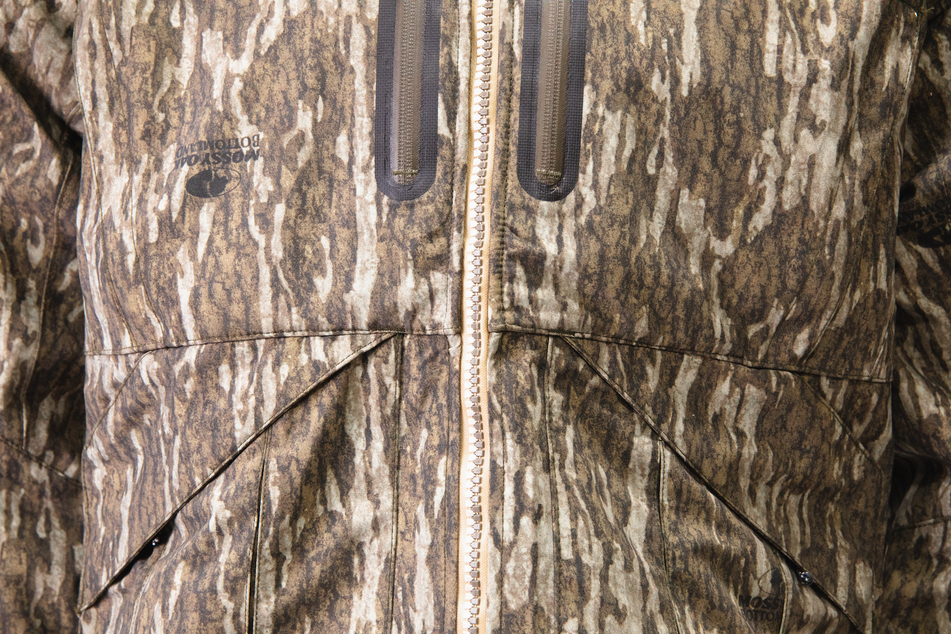 #mossy_oak_bottomland