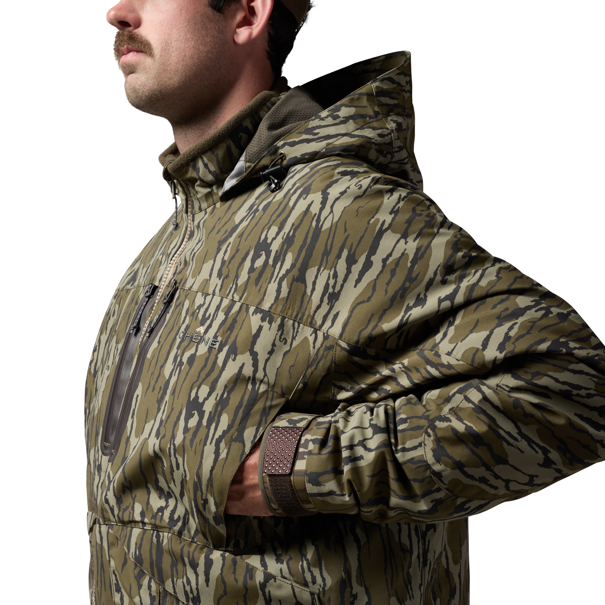 Hydro-Lok Insulated Jacket in Mossy Oak Original Bottomland, on model #mossy_oak_original_bottomland