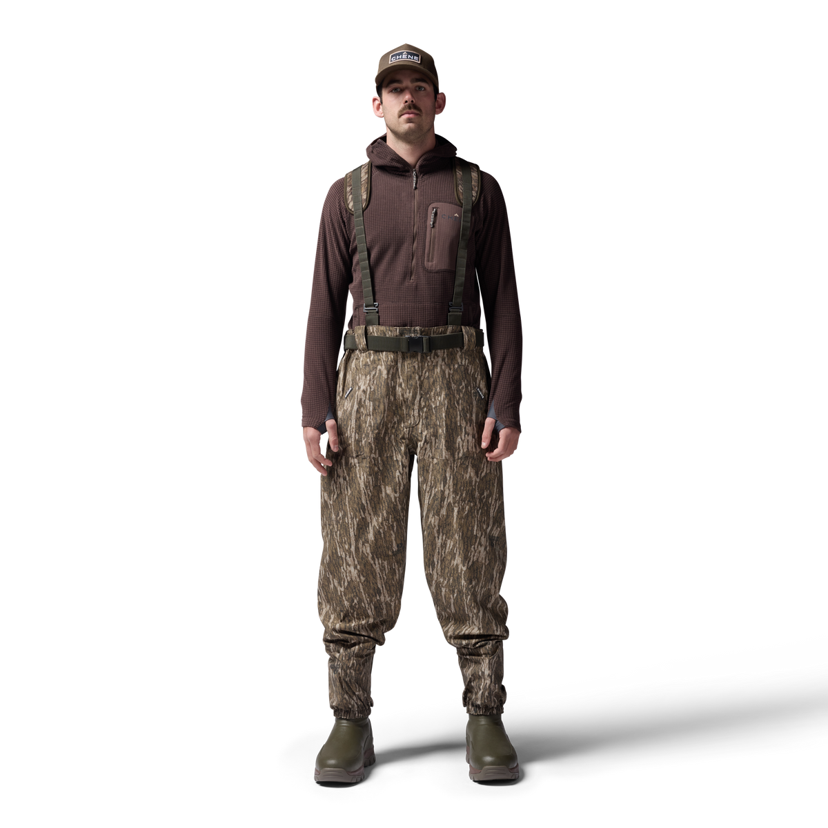 2S Wading Pant in Mossy Oak Bottomland, on model #mossy_oak_bottomland