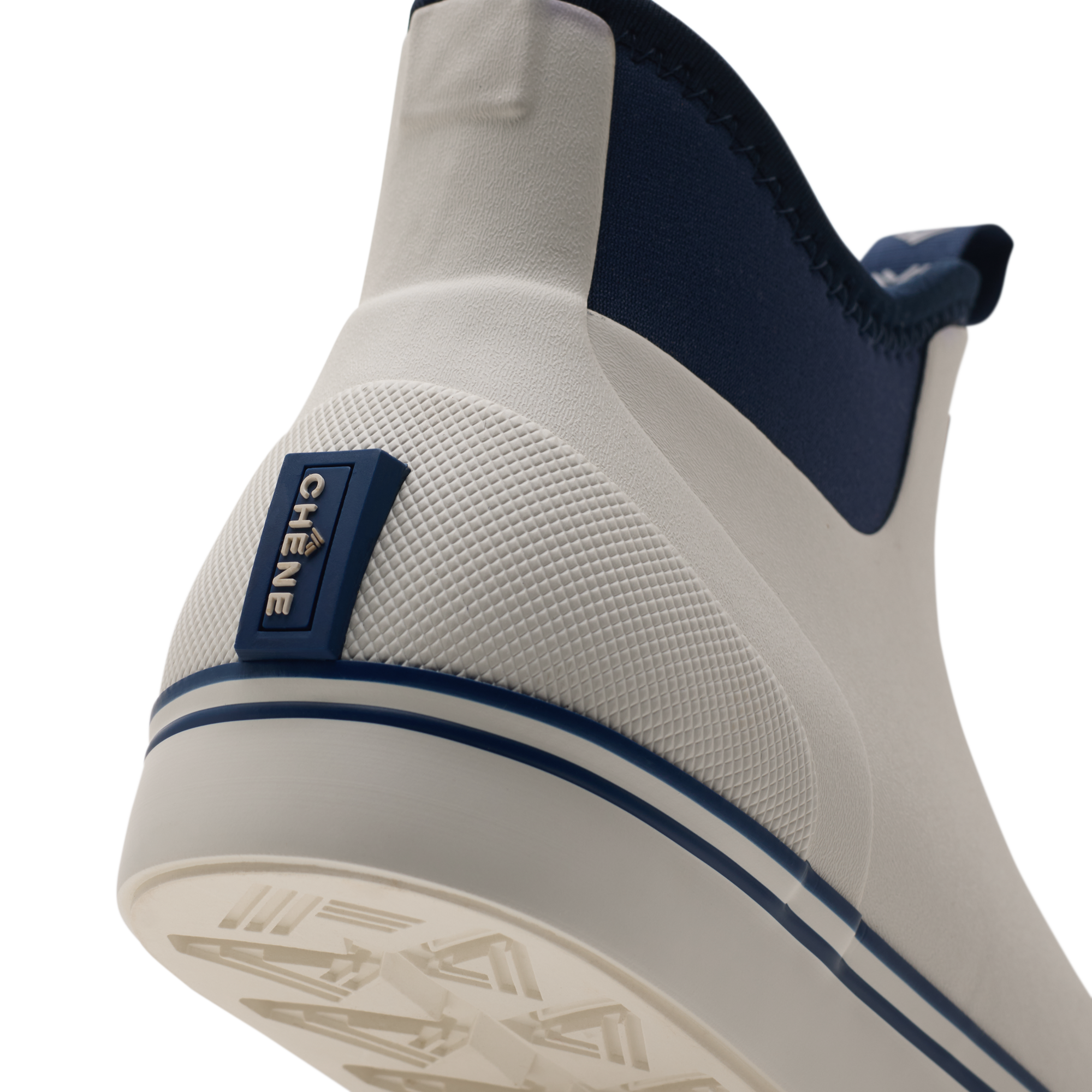 Youth Scout Deck Boot in White / Navy, product #white_/_navy