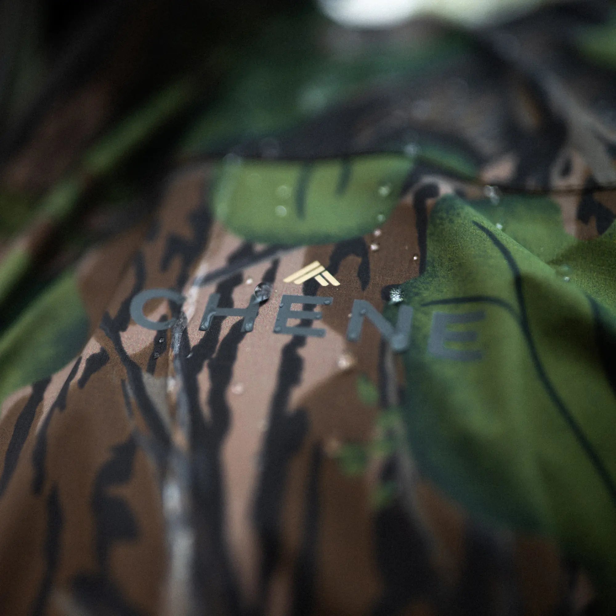 #mossy_oak_full_foliage