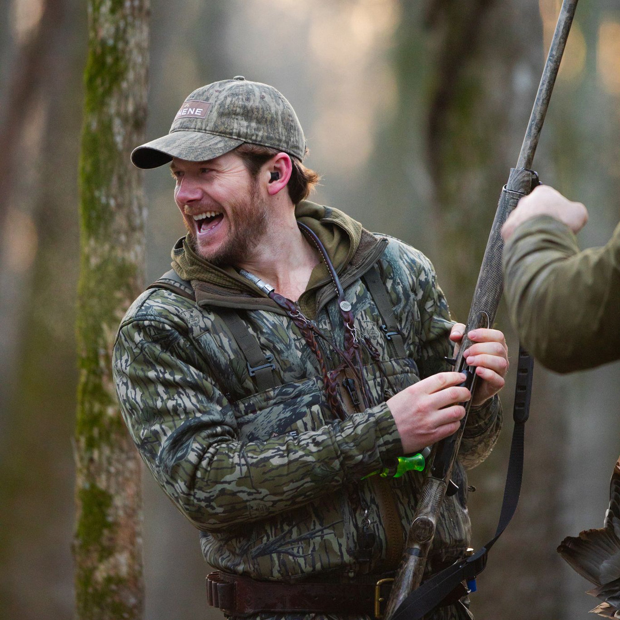 #color_mossy oak original treestand