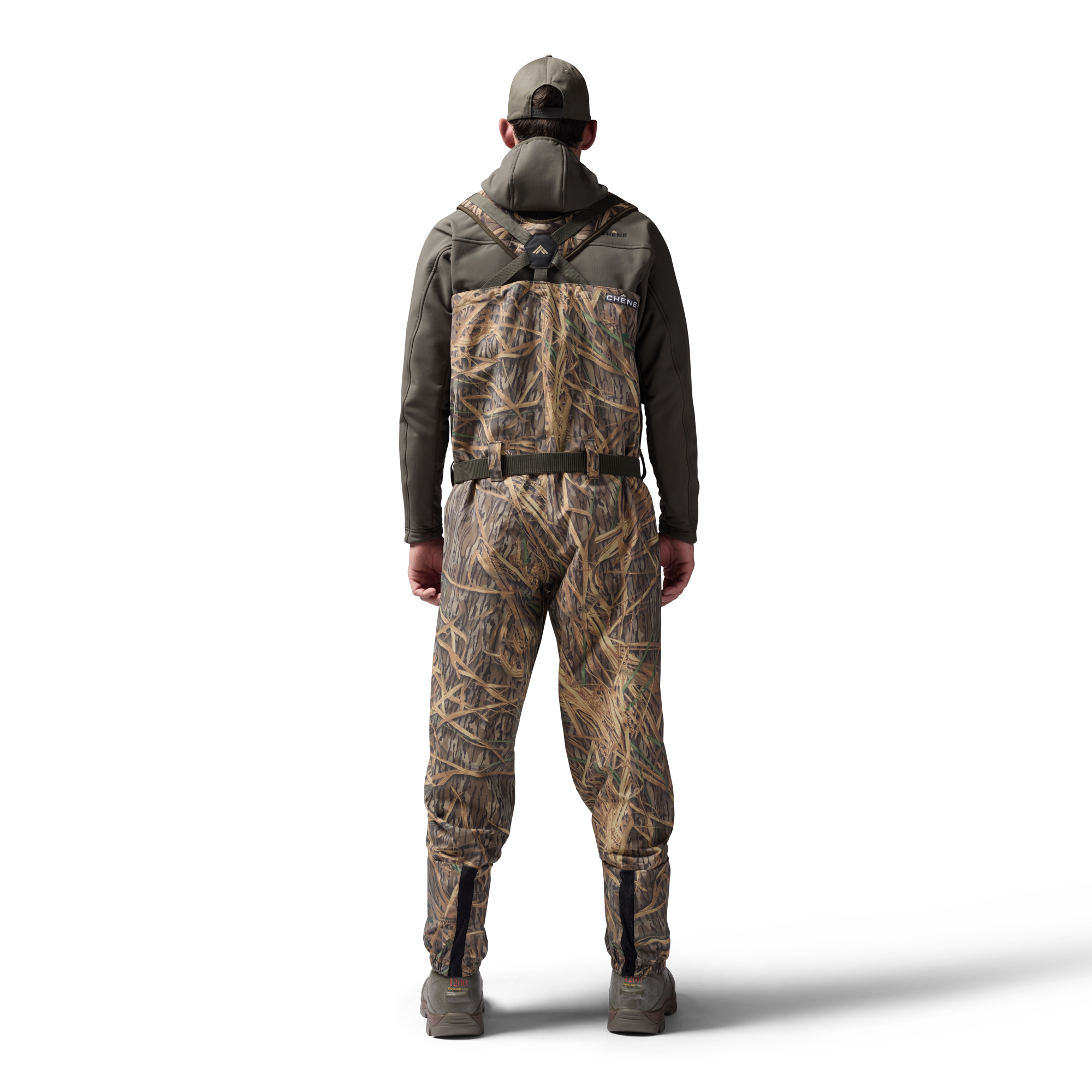 Mossy Oak Original Shadow Grass 2S Wader in Mossy Oak Original Shadow Grass, on model #mossy_oak_original_shadow_grass