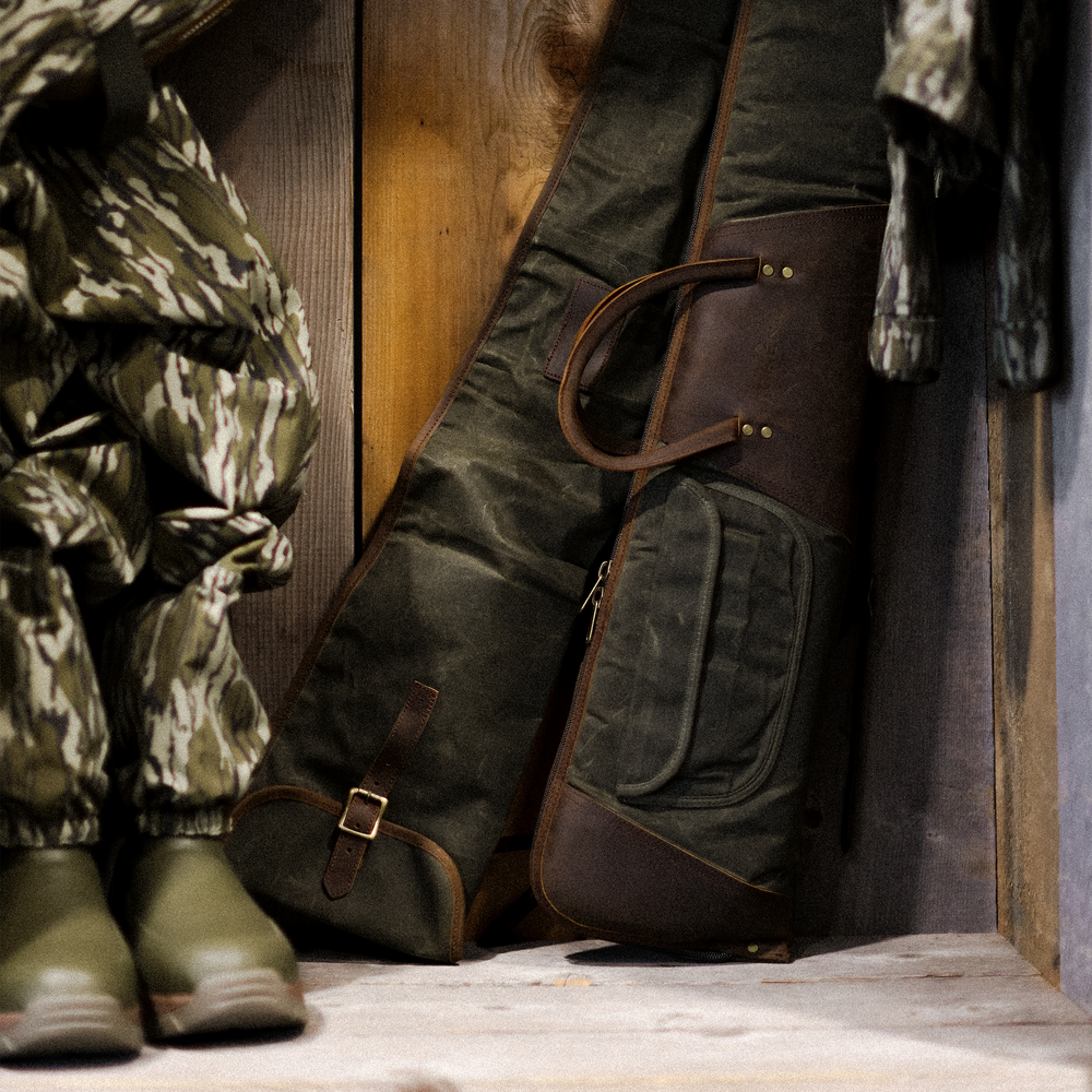 Waxed Canvas Padded Gun Sleeve | Chêne Gear