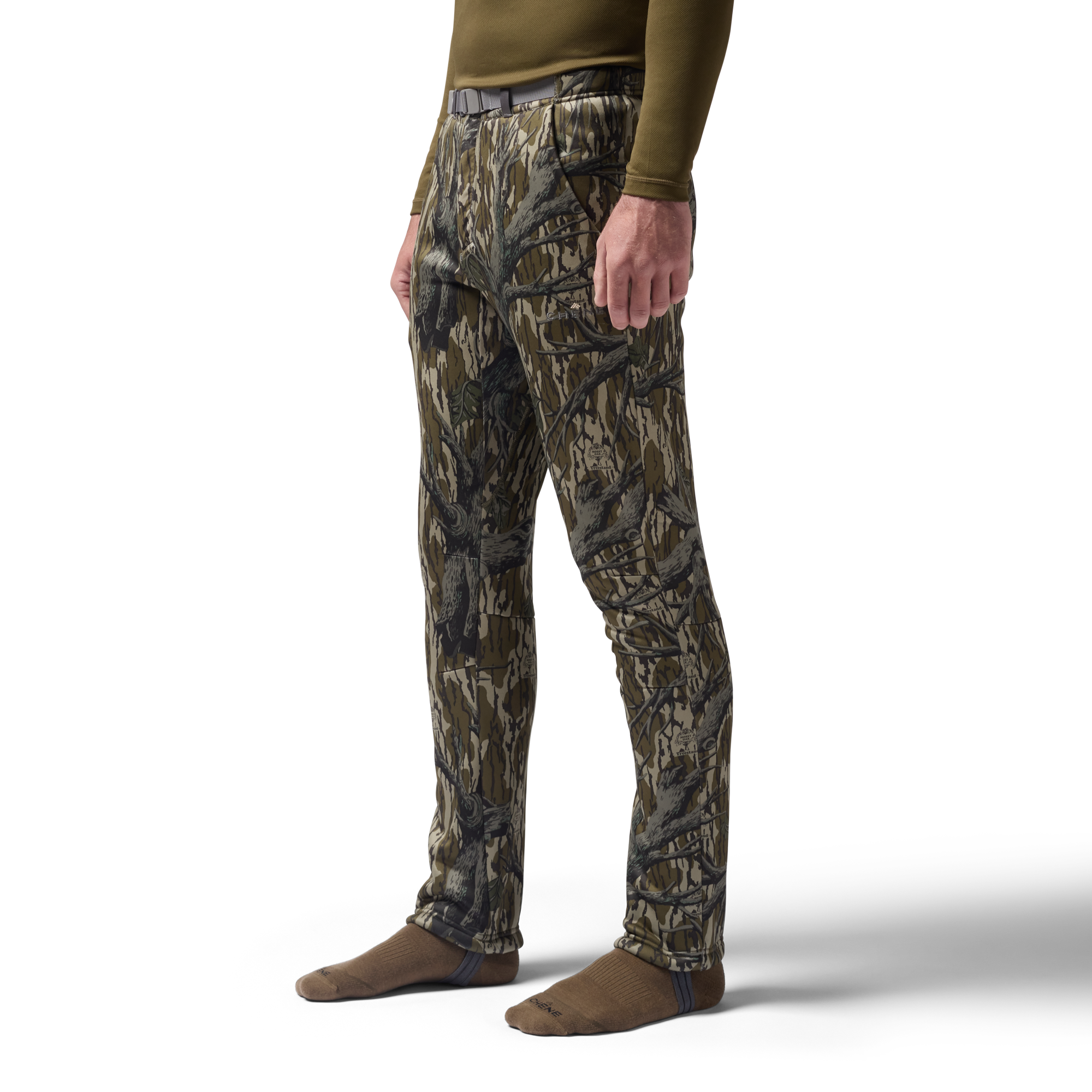 Sherpa Fleece Wader Pant in Mossy Oak Original Treestand, on model #mossy_oak_original_treestand
