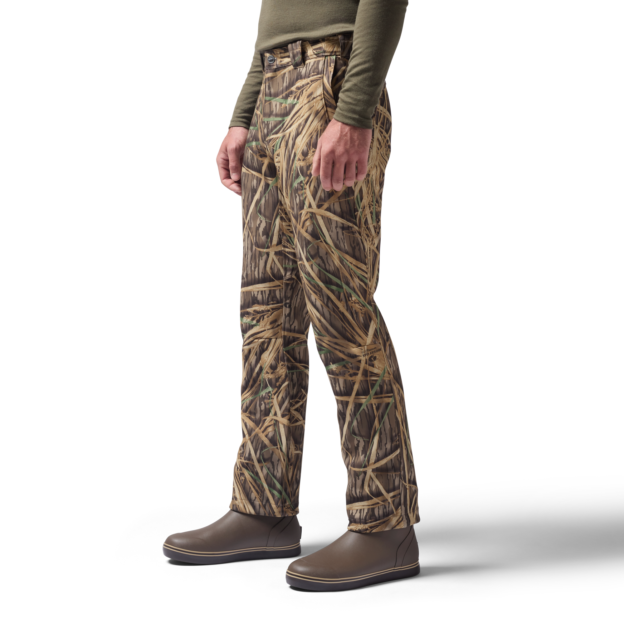 Bonded Fleece Field Pant in Mossy Oak Original Shadow Grass, on model #mossy_oak_original_shadow_grass