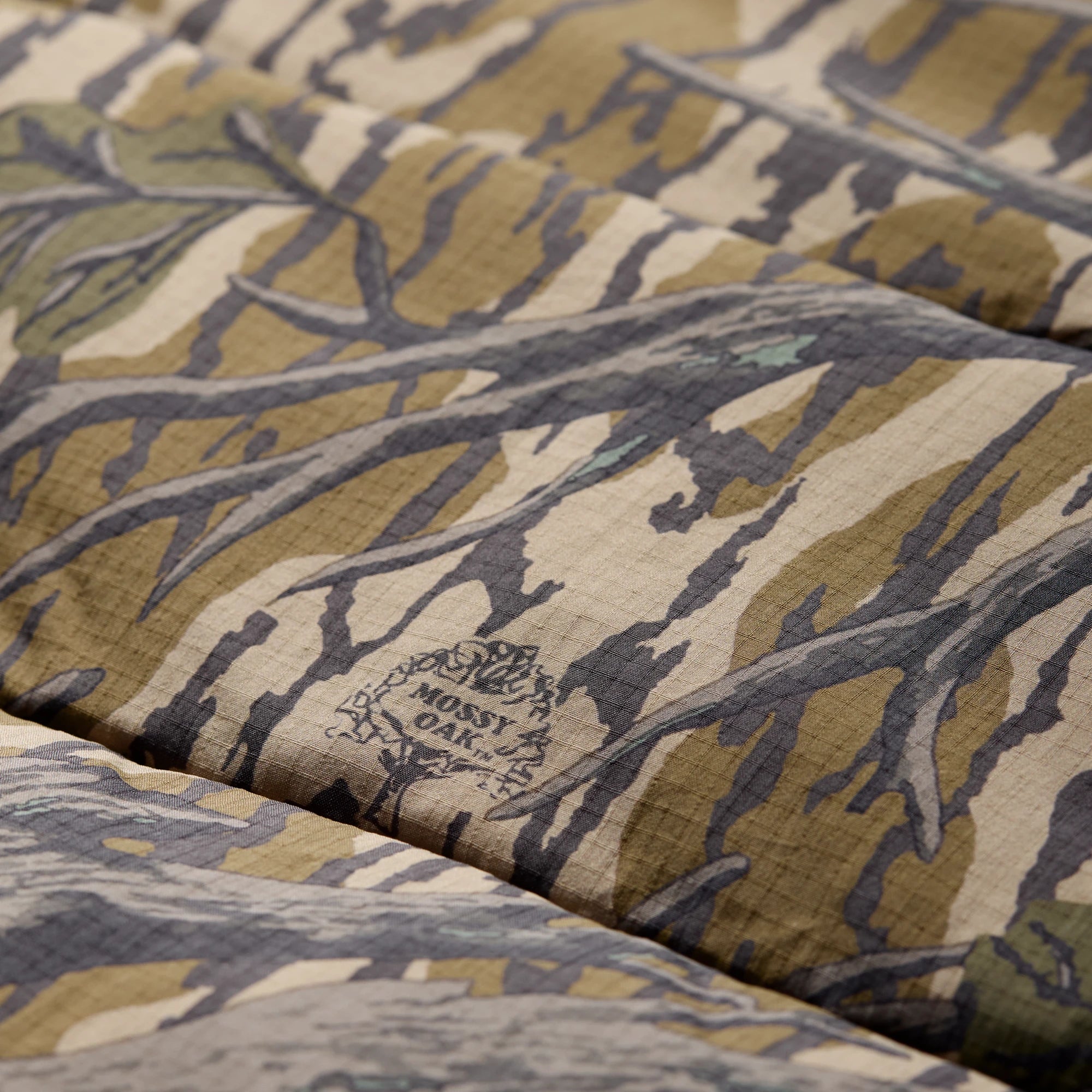 Flyweigh Vest in Mossy Oak Original Treestand, fabric detail #mossy_oak_original_treestand