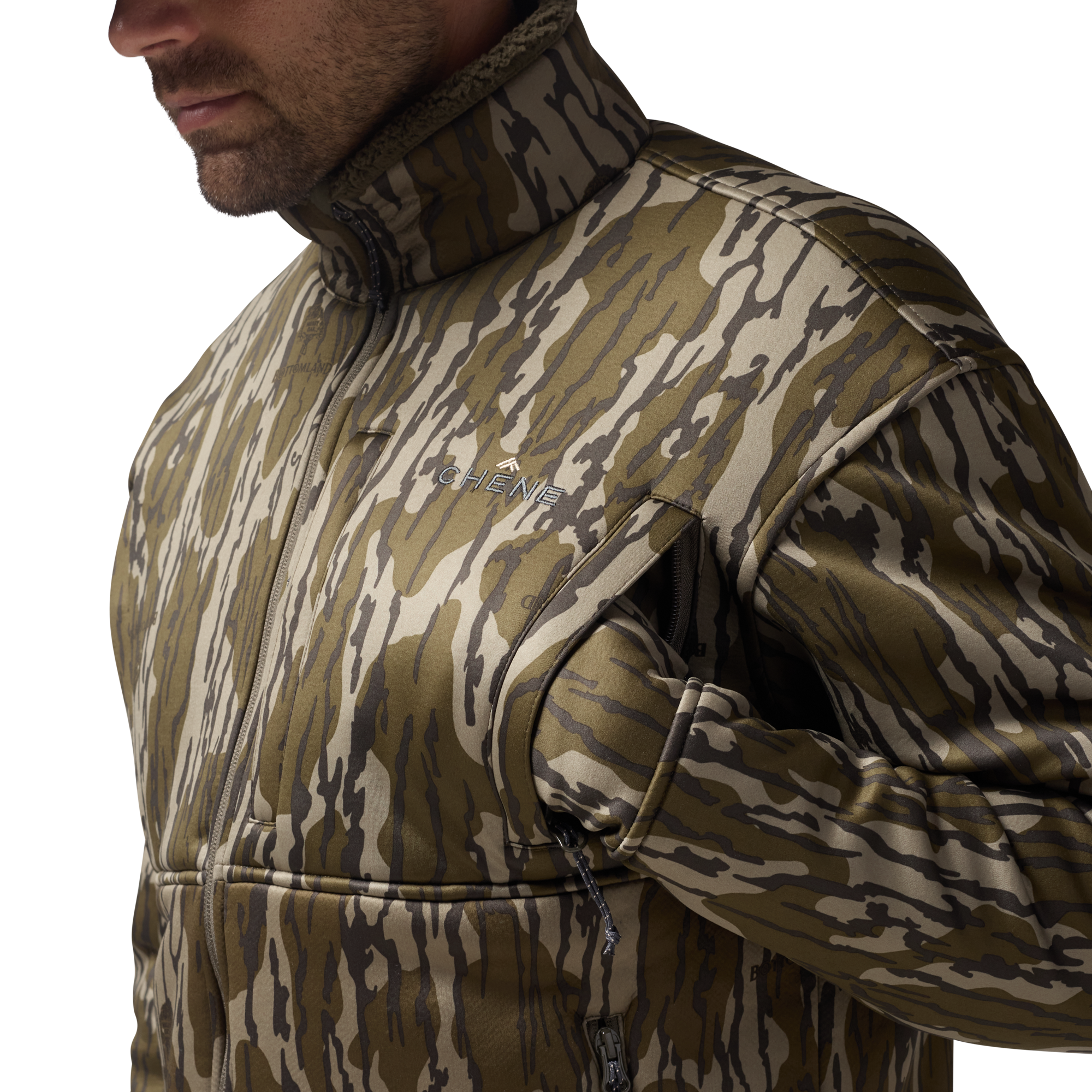 Over/Under Jacket in Mossy Oak Original Bottomland, on model #mossy_oak_original_bottomland