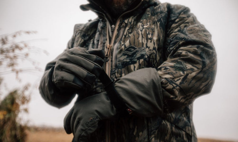 Chêne Gear Hydro-Lok Gloves Collection